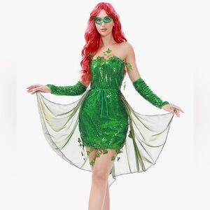 Poison Ivy Halloween Costume with wig